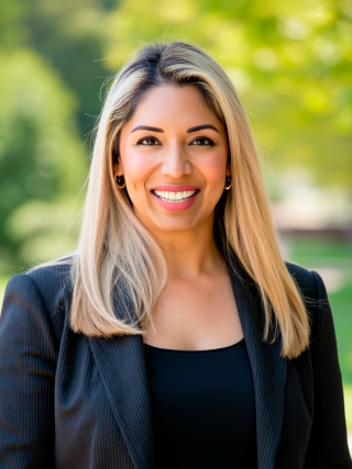 Sarah T. Khan